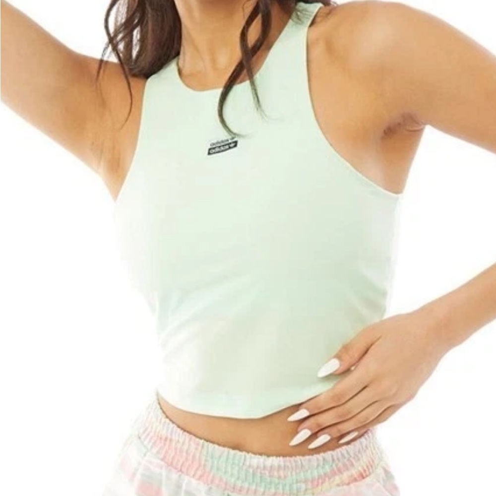 Adidas crop workout yoga top